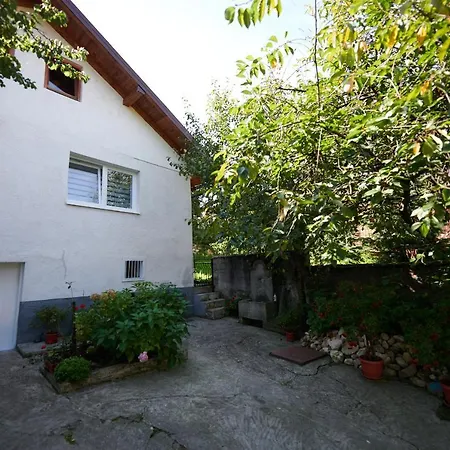 Lovely House 公寓 塞拉耶佛