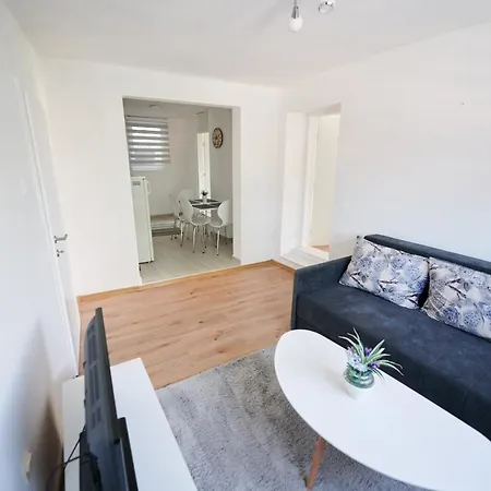 Appartement Lovely House *